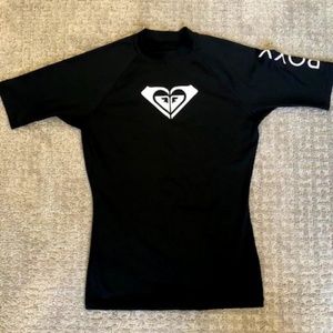 Roxy black with white emblem Size medium rash guard